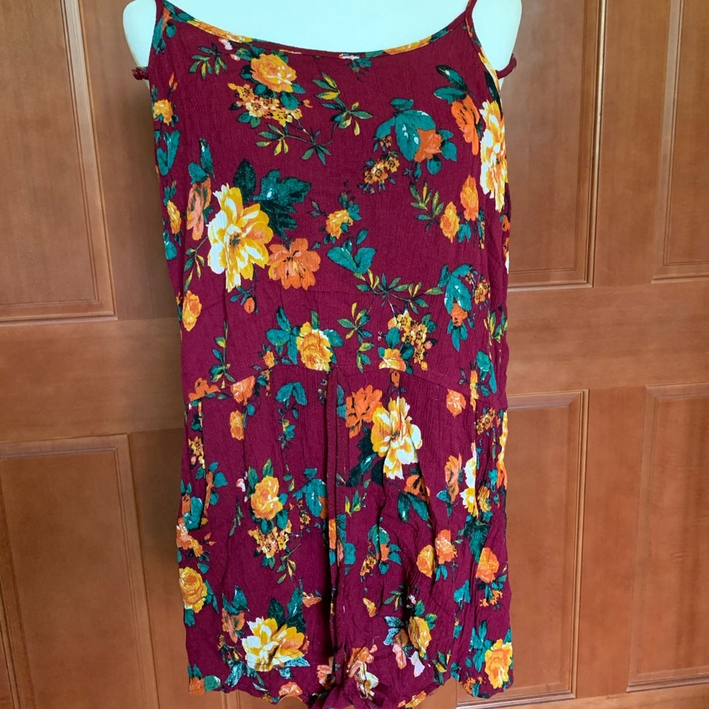 SOLD! Floral Romper - M